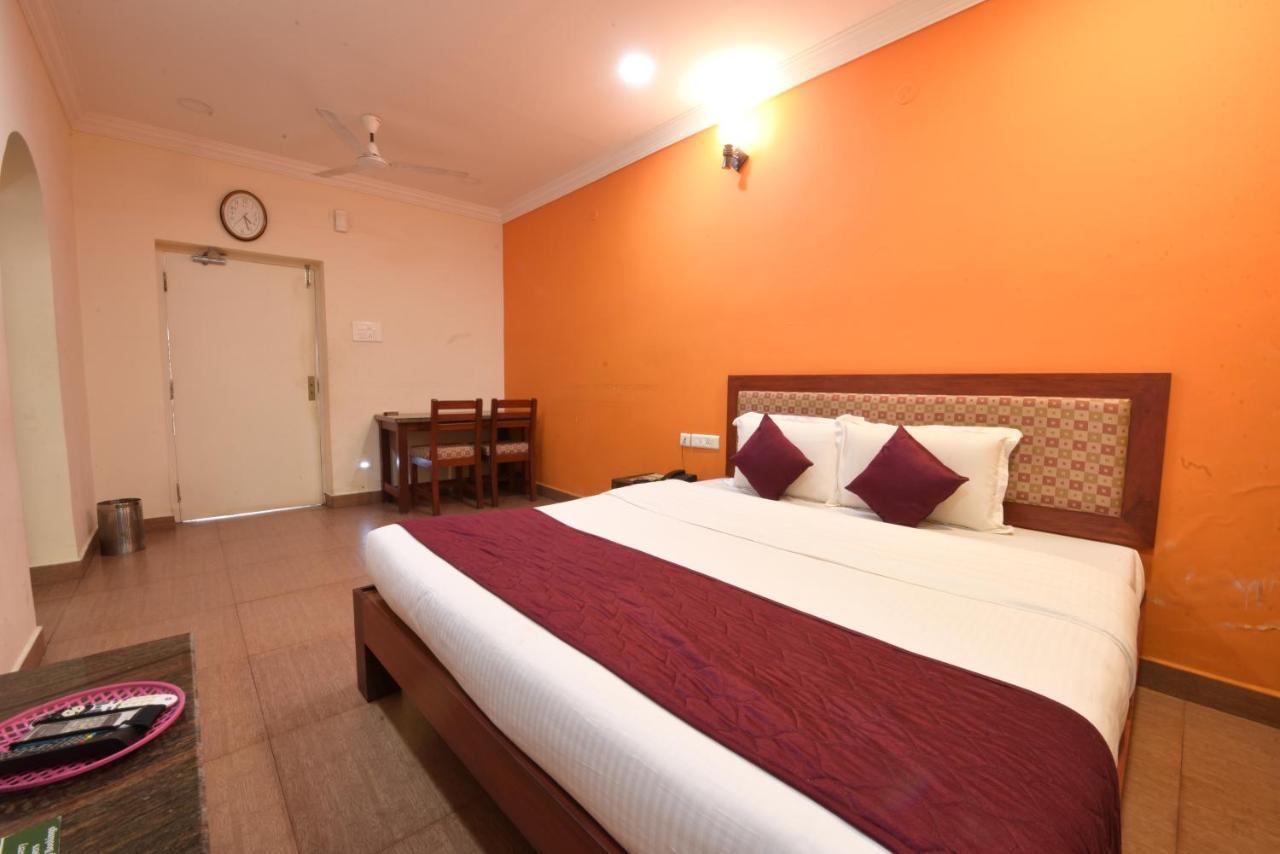Hotel King Park Pondicherry Exterior foto