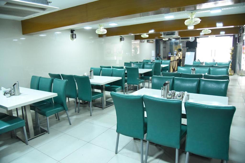 Hotel King Park Pondicherry Exterior foto