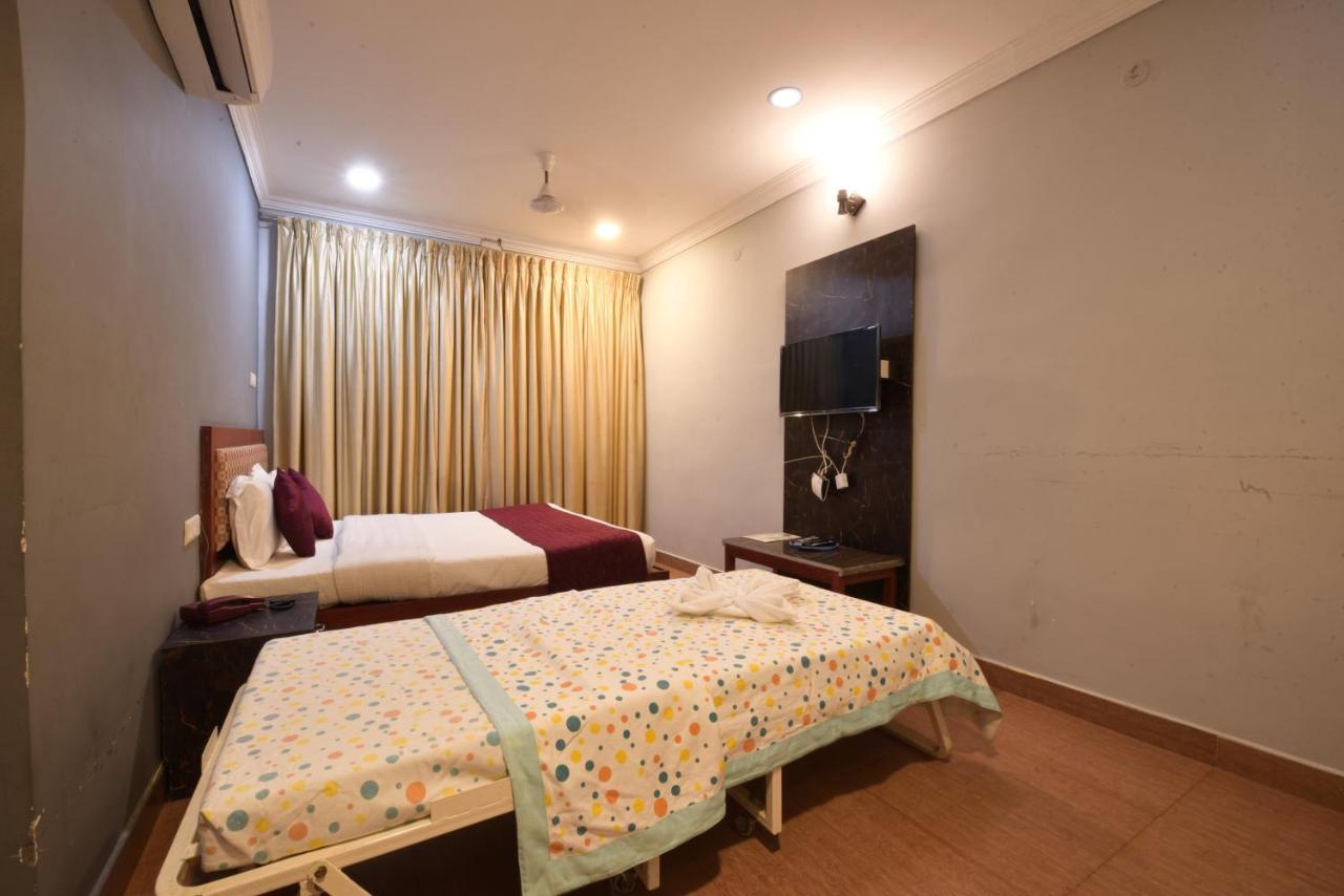 Hotel King Park Pondicherry Exterior foto